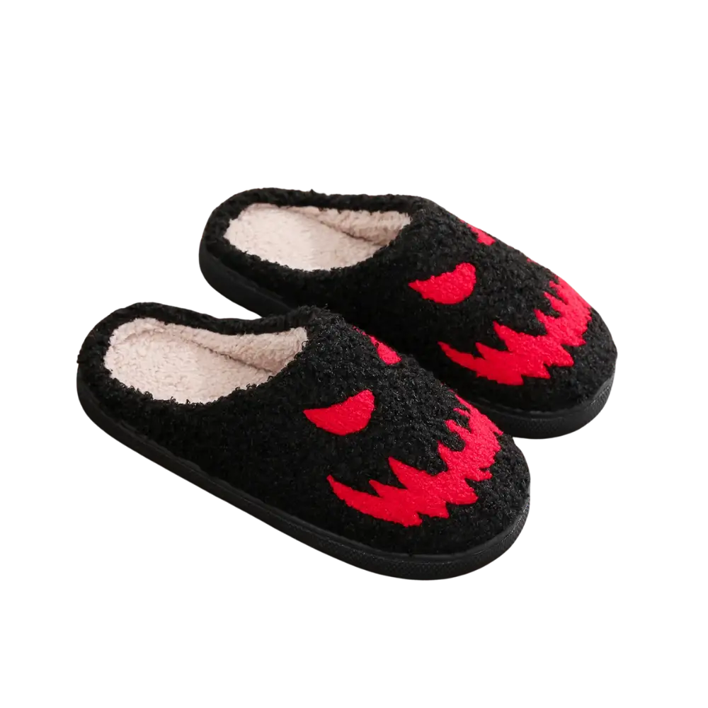 Monster Slippers - Black / 36-37